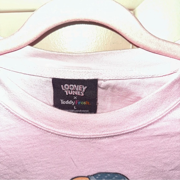 Teddy Fresh x Looney Tunes collab. Looney tunes Lola Bunny T-shirt size large - Picture 2 of 4